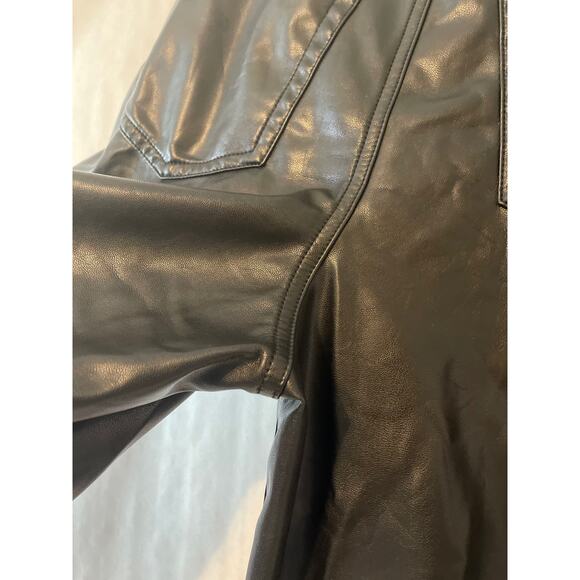 Abercrombie & Fitch 90's Straight Ultra High Rise Faux Leather Black 30/10 NWOT - Picture 5 of 9